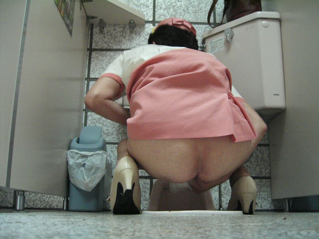 某有名私大女子便所盗撮1